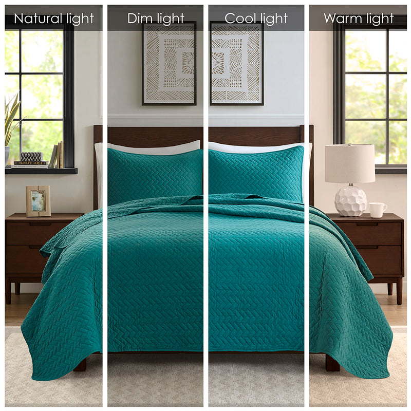 Queen 3 Piece Luxurious Oversized Quilt Set