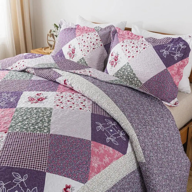 King Size 3 Piece Microfiber Quilt Set Reversible Floral Bedspread Patchwork Coverlet All Season Lightweight Bedding Pets and