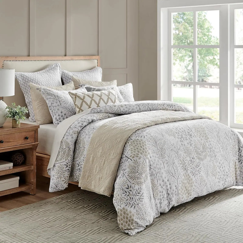 - English Forest Duvet Cover Set - Full/Queen Duvet Cover (90 X 94In.) + Two Standard Pillow Cases (26 X 20In.) - Leaves -