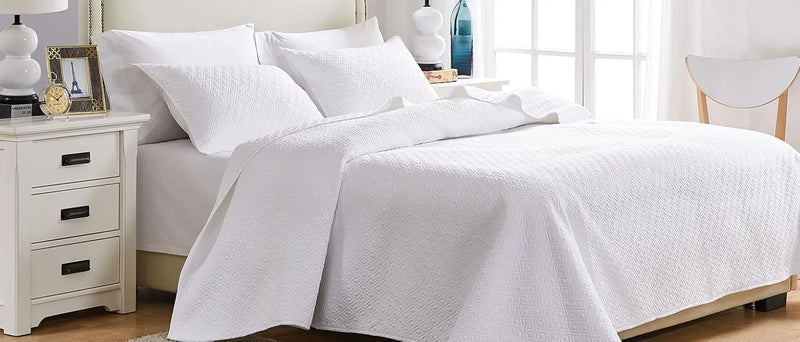 JOLLYVOGUE California King Comforter Set, Ultra-Soft Cal King Comforter Set, California King Size Comforter Set, Goose Down Alte