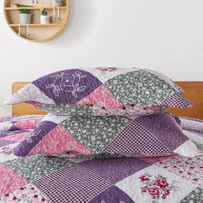 King Size 3 Piece Microfiber Quilt Set Reversible Floral Bedspread Patchwork Coverlet All Season Lightweight Bedding Pets and