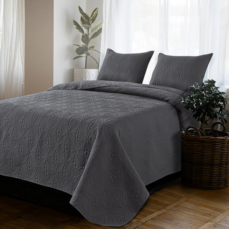All Season Quilt Set in Classic Coin Design 2/3-Piece Set with 1 Quilt and Shams for Ultimate Comfort,Quilted Bedspread